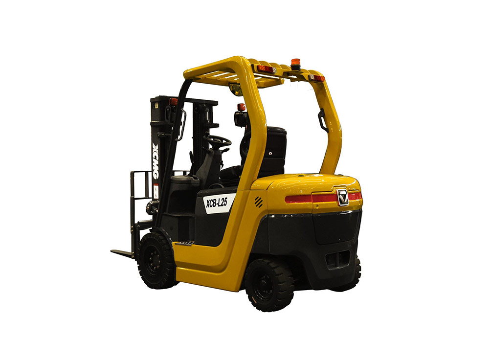 臨桂XCB-P25/L25 電動平衡重叉車