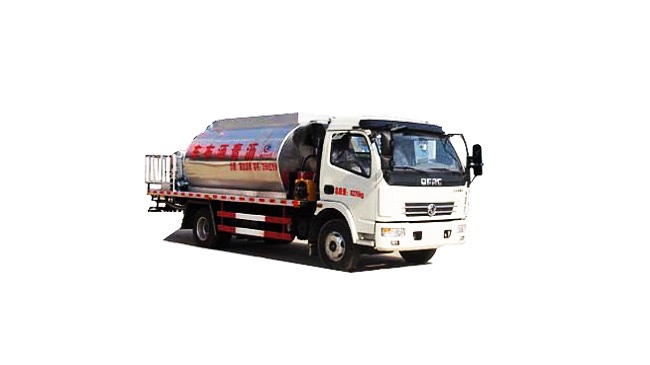 永昌瀝青灑布車CLW5080GLQ5